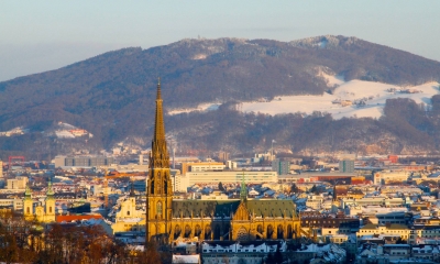 Vé máy bay giá rẻ đi Linz hãng EVA Air