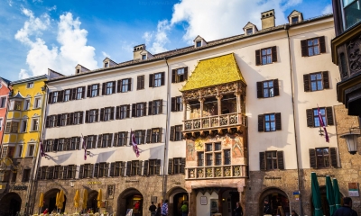 Vé máy bay giá rẻ đi Innsbruck hãng EVA Air