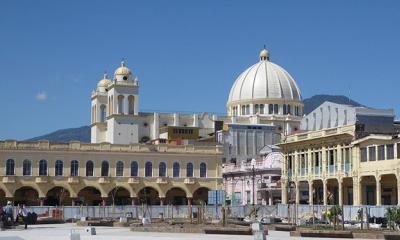 Vé máy bay EVA Air đi San Salvador giá rẻ